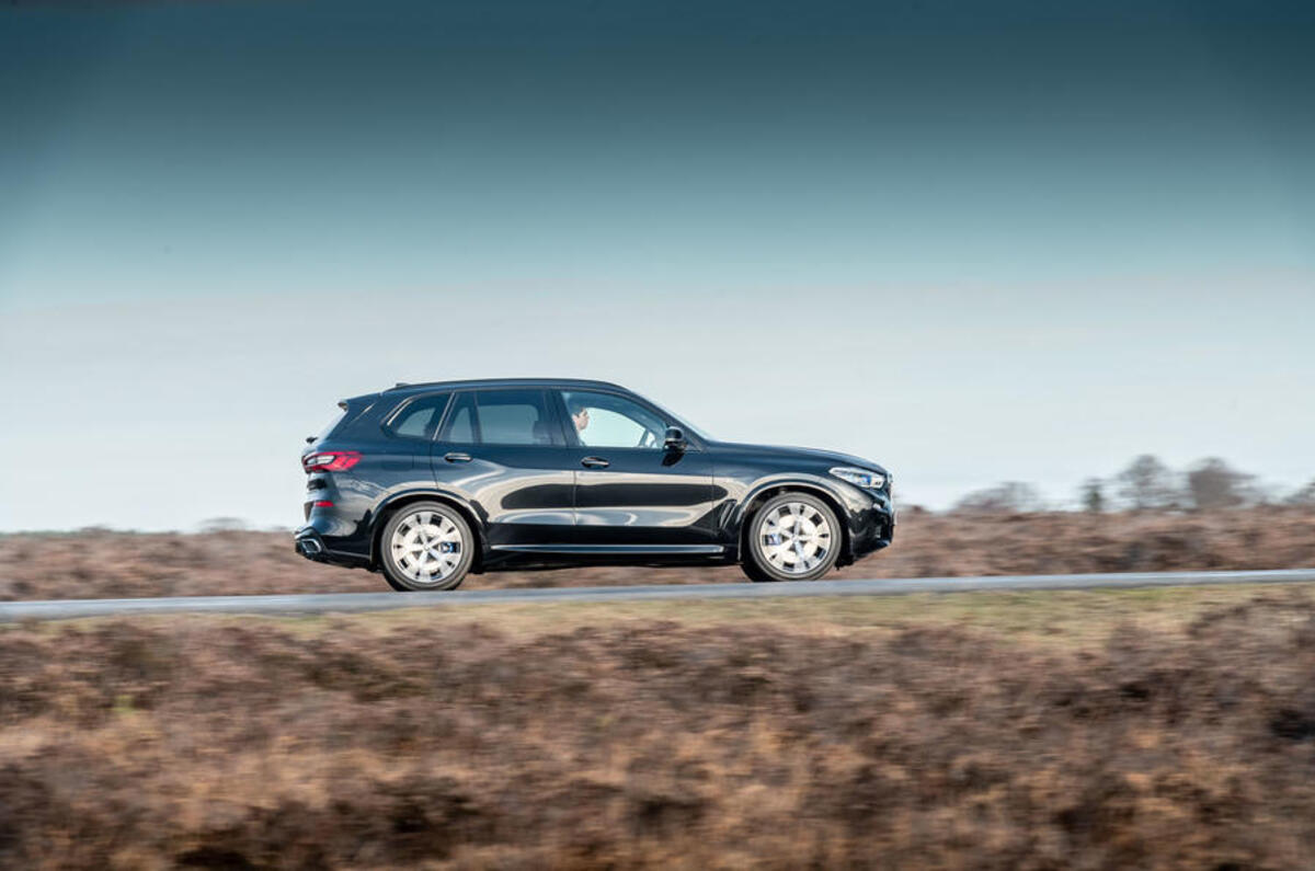 2 bmw x5 2018 rt hero side