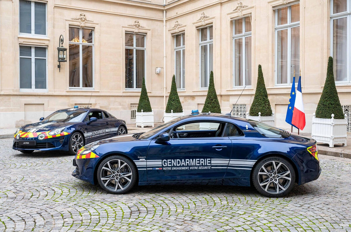 2 Dévoilement des nouvelles Alpine A110 gendarmerie nationale 2 Dévoilement des nouvelles Alpine A110 gendarmerie nationale