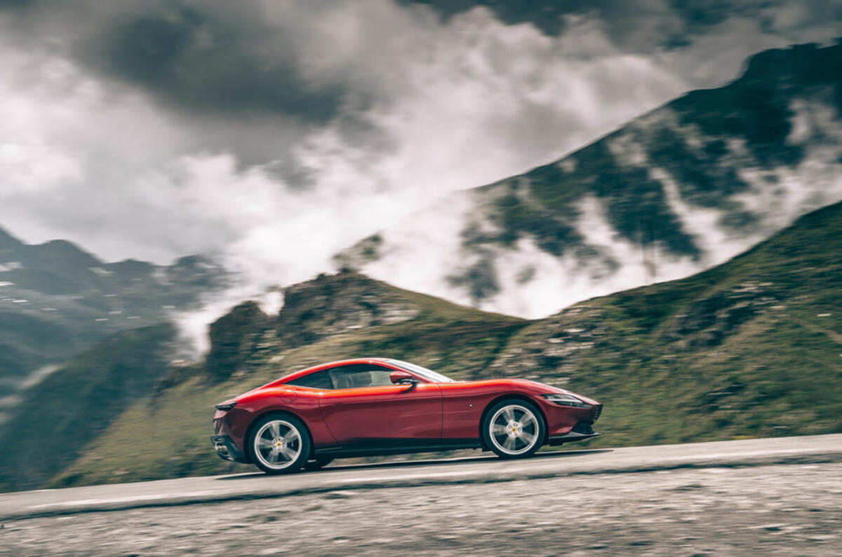2 ferrari roma 2020 rt hero side