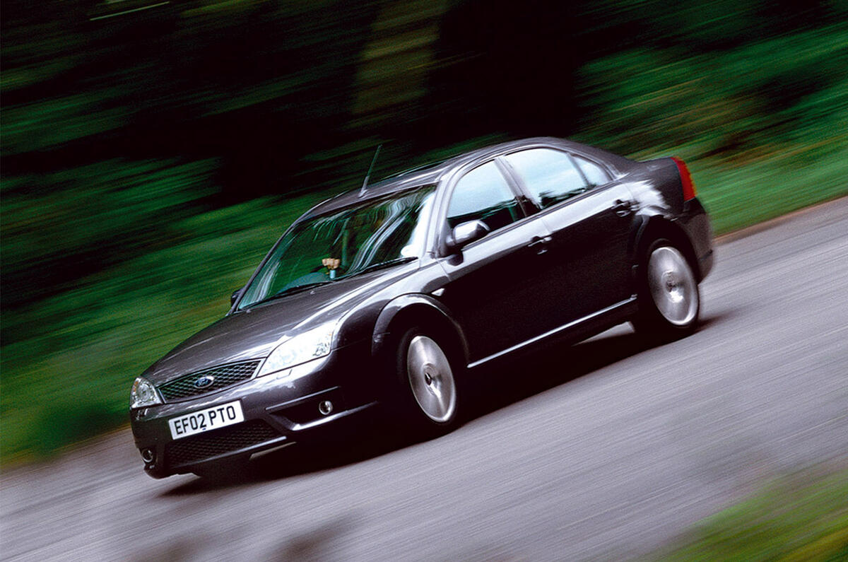 Ford Mondeo - hero front