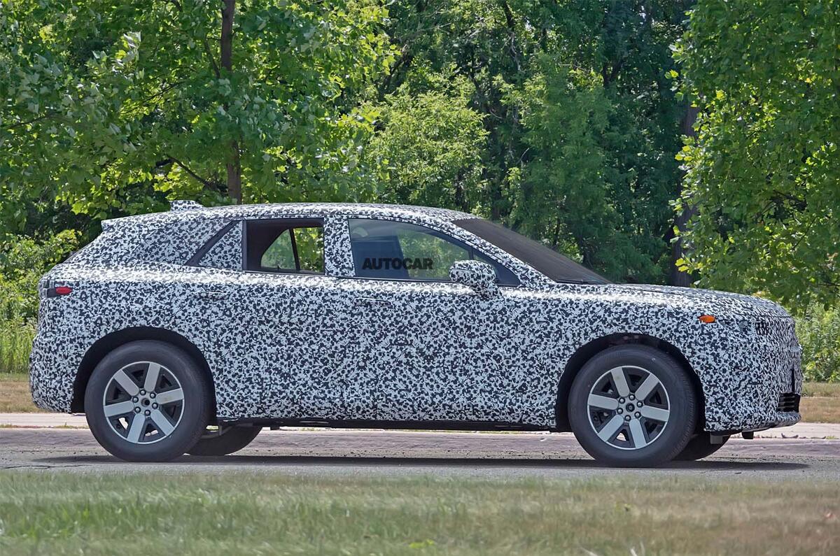 Honda Prologue camo 2022 side tracking