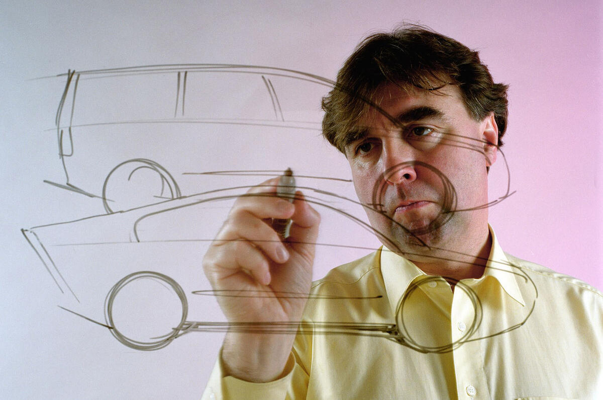 Peter Horbury sketching Peter Horbury sketching