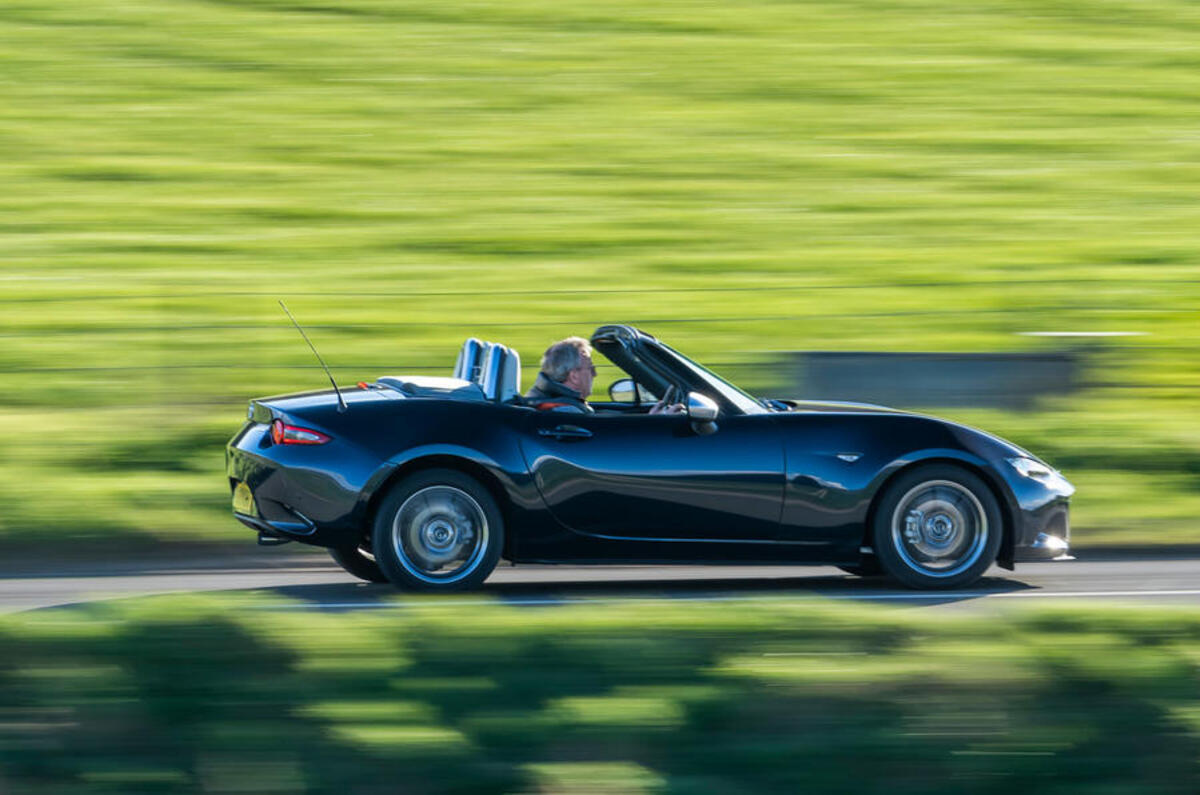 2 mazda mx 5 sport venture 2021 uk fd hero side 2 mazda mx 5 sport venture 2021 uk fd hero side