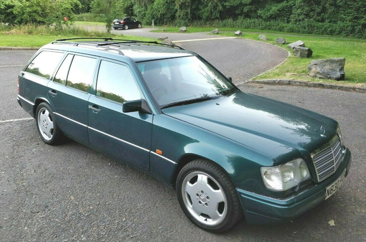 Mercedes-Benz E320 estate - static front Mercedes-Benz E320 estate - static front