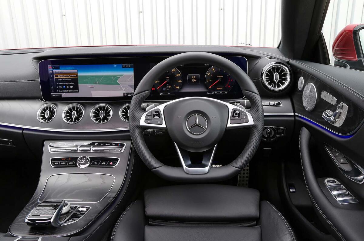 Mercedes E Class Coupe 2017 dashboard Mercedes E Class Coupe 2017 dashboard