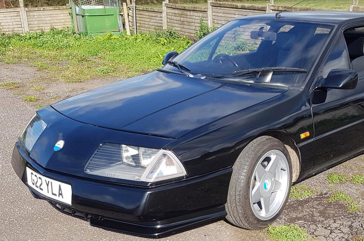 Renault Alpine GTA - static front Renault Alpine GTA - static front