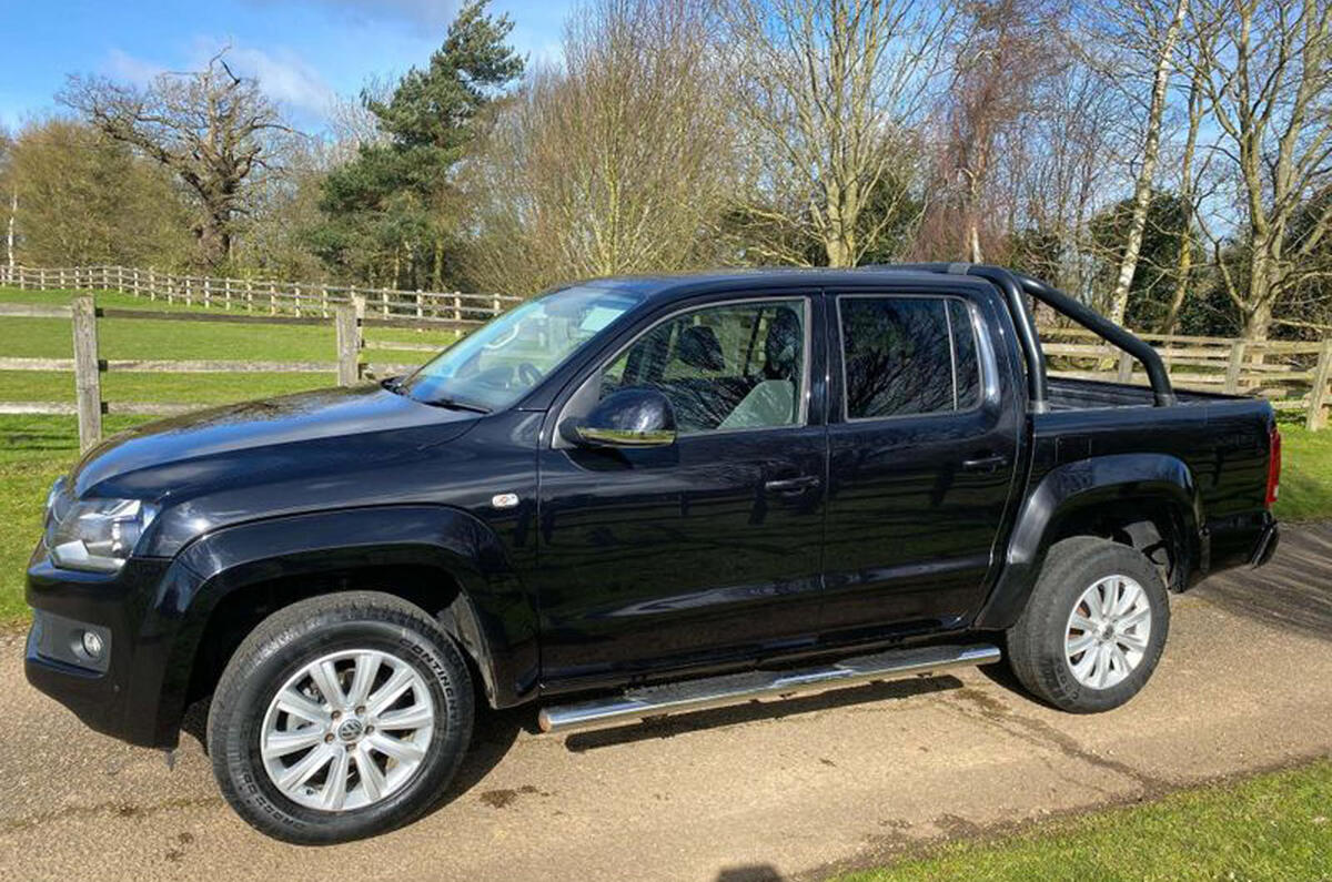 Volkswagen Amarok - static front Volkswagen Amarok - static front