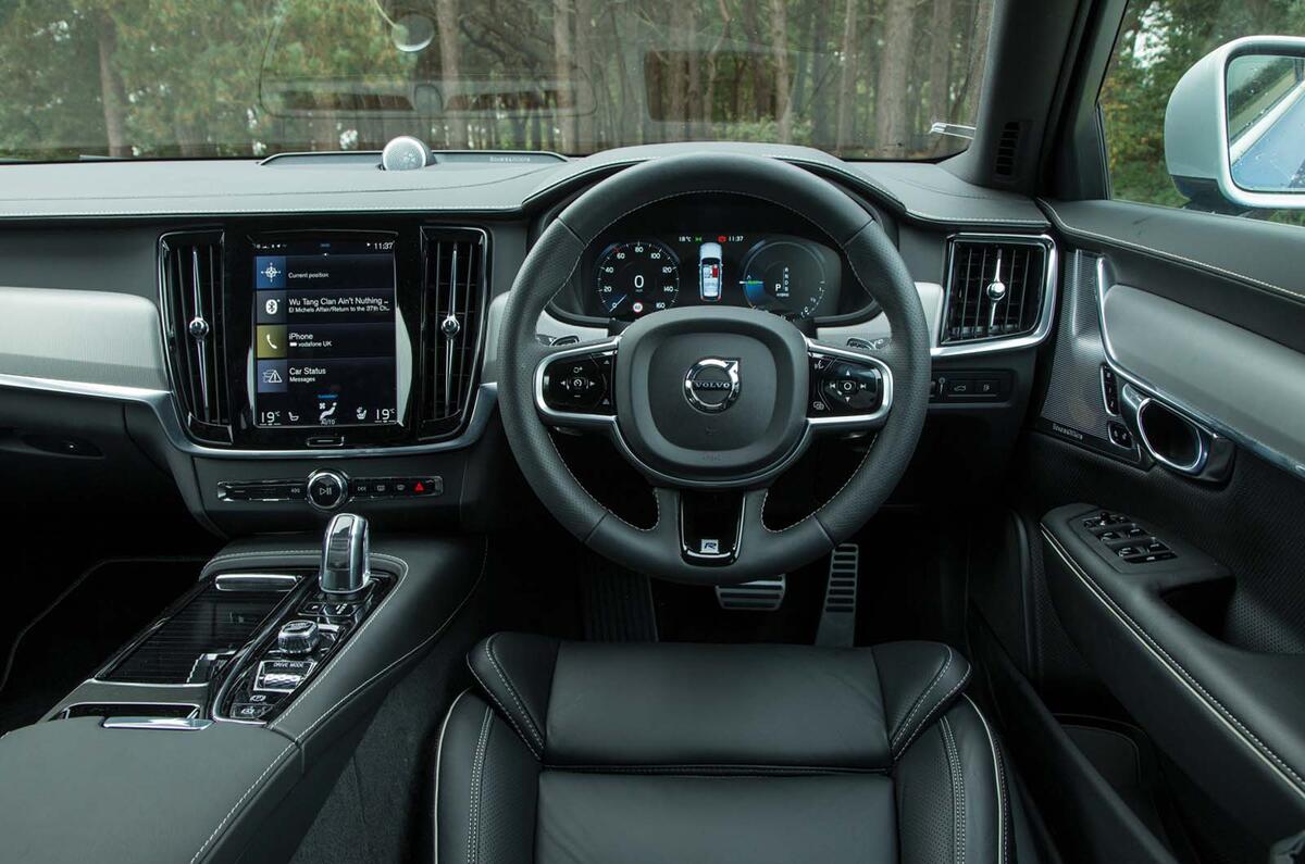 Volvo V90 2017 dashboard Volvo V90 2017 dashboard