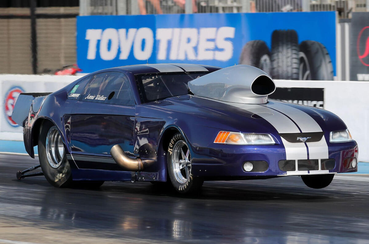 2.AnnieWallace action.rs 2.AnnieWallace action.rs