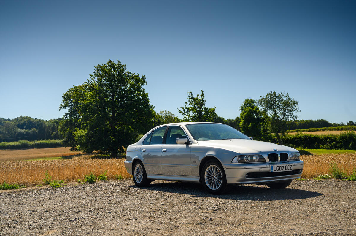 BMW 520i