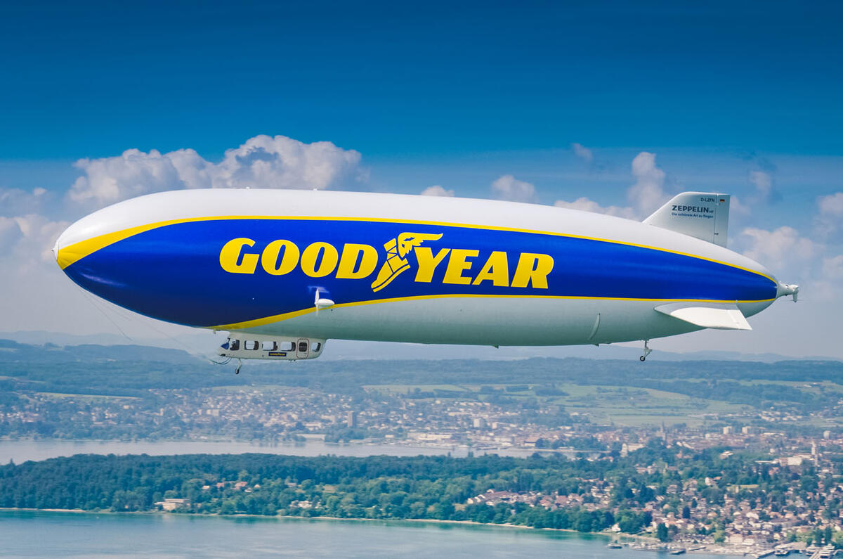 Autocar Christmas Road Test 2020: the Goodyear Blimp - side Autocar Christmas Road Test 2020: the Goodyear Blimp - side