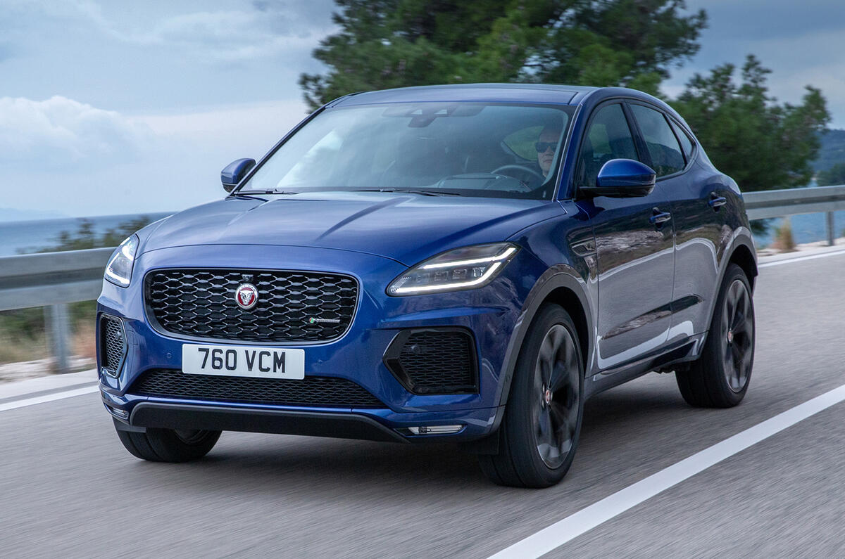 Jaguar E-Pace - front