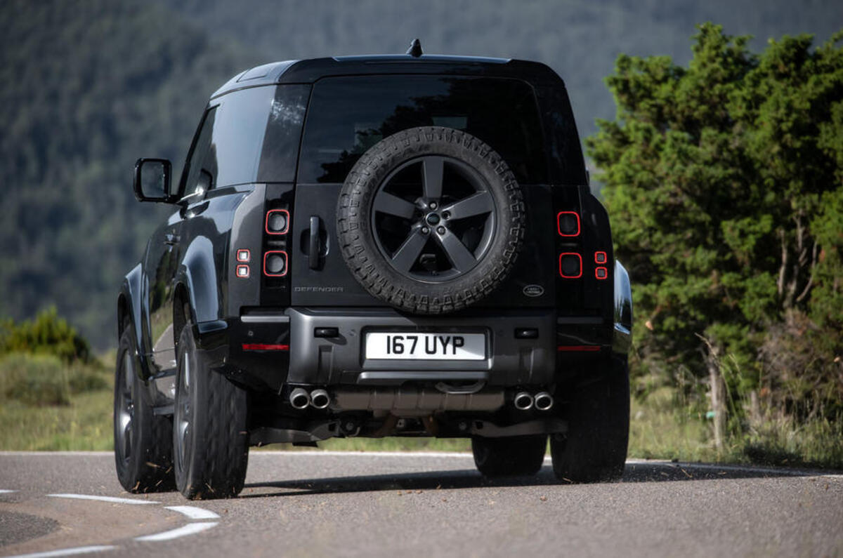 20 land rover defender v8 2021 uk fd cornering rear