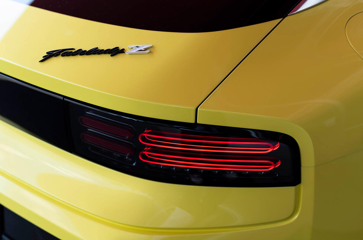 Nissan Z Proto - light Nissan Z Proto - light