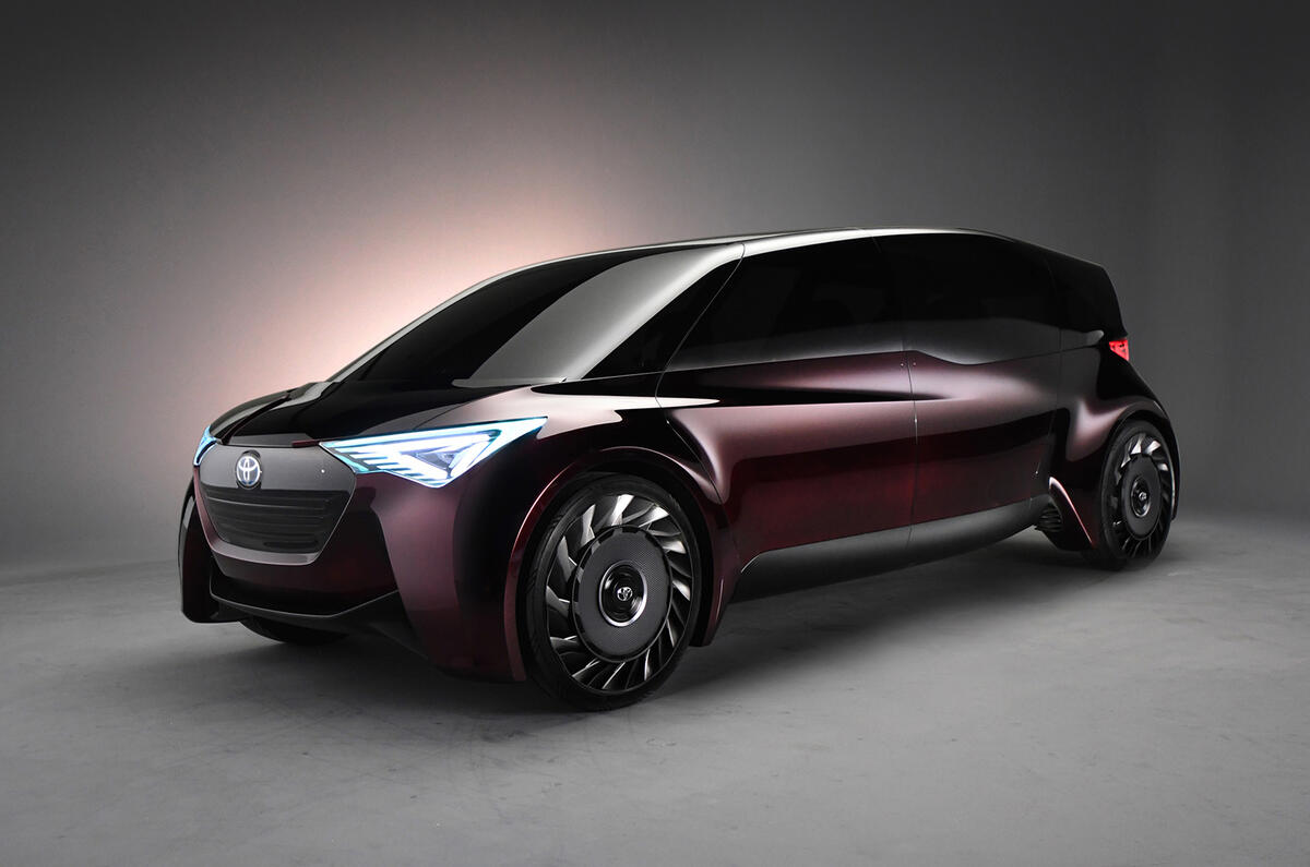 Toyota Fine-Comfort Ride shows how a zero-emissions luxury car of the future could look