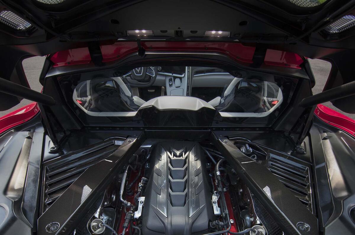 Corvette Stingray C8 official reveal - engine