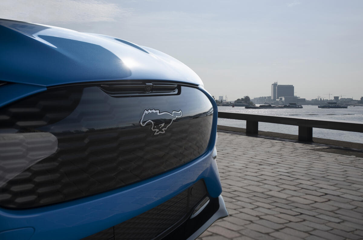 2020 Ford Mustang Mach-E GT 2020 Ford Mustang Mach-E GT