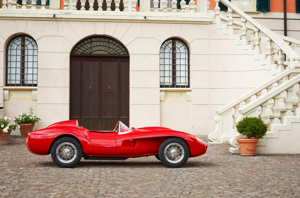 2021 05 Ferrari piccola e 57830