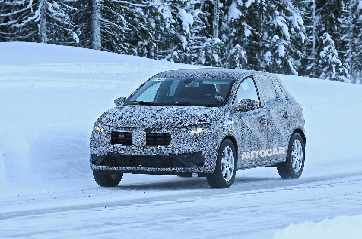 2021 Dacia Sandero winter testing - nose 2021 Dacia Sandero winter testing - nose
