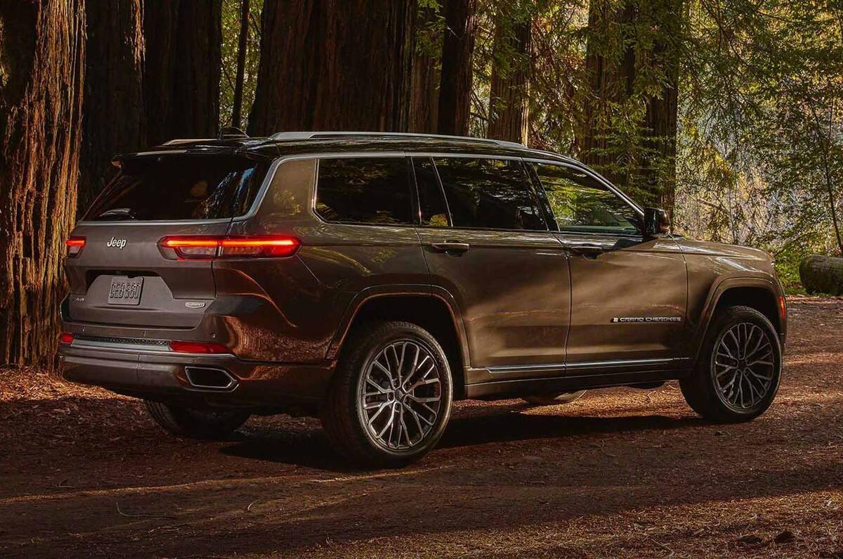 2021 jeep grand cherokee l exterior (9) 2021 jeep grand cherokee l exterior (9)