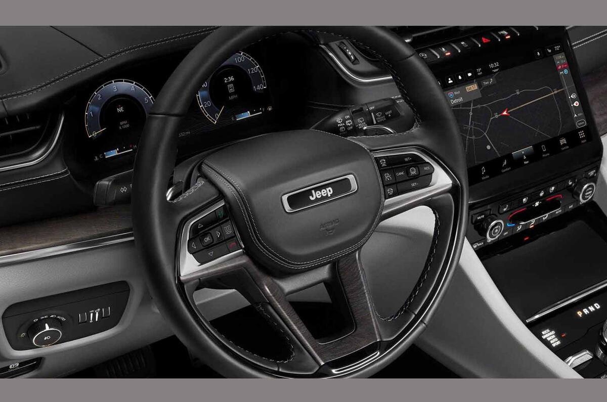 2021 jeep grand cherokee l interior (3) 2021 jeep grand cherokee l interior (3)