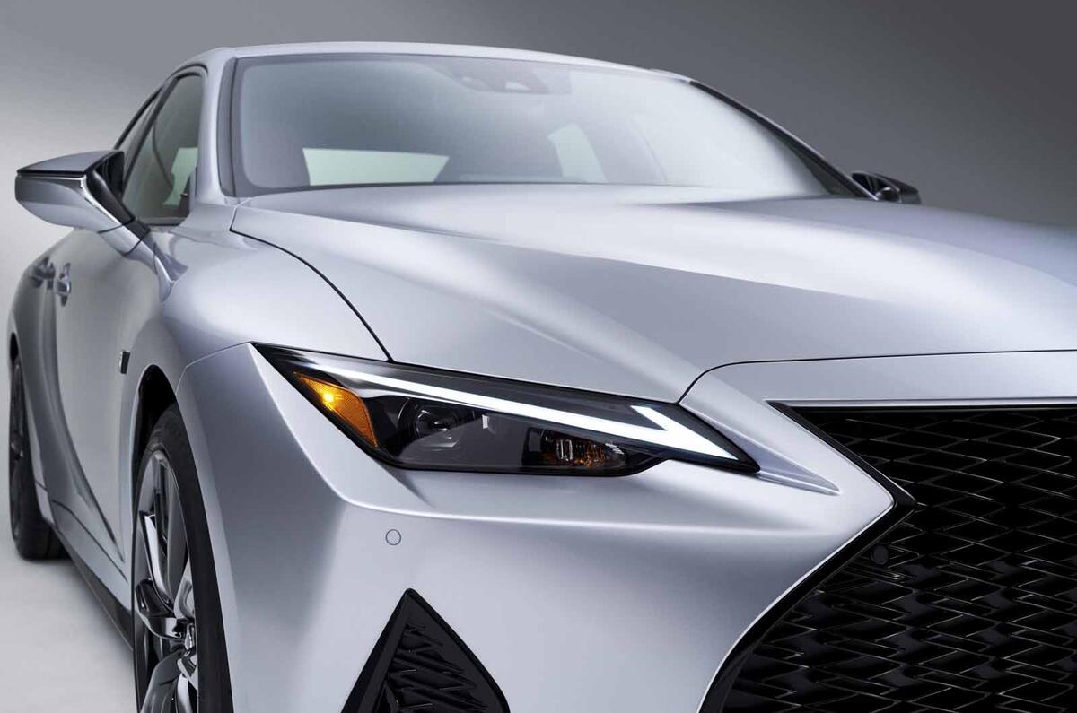 2021 Lexus IS headlight close 2021 Lexus IS headlight close