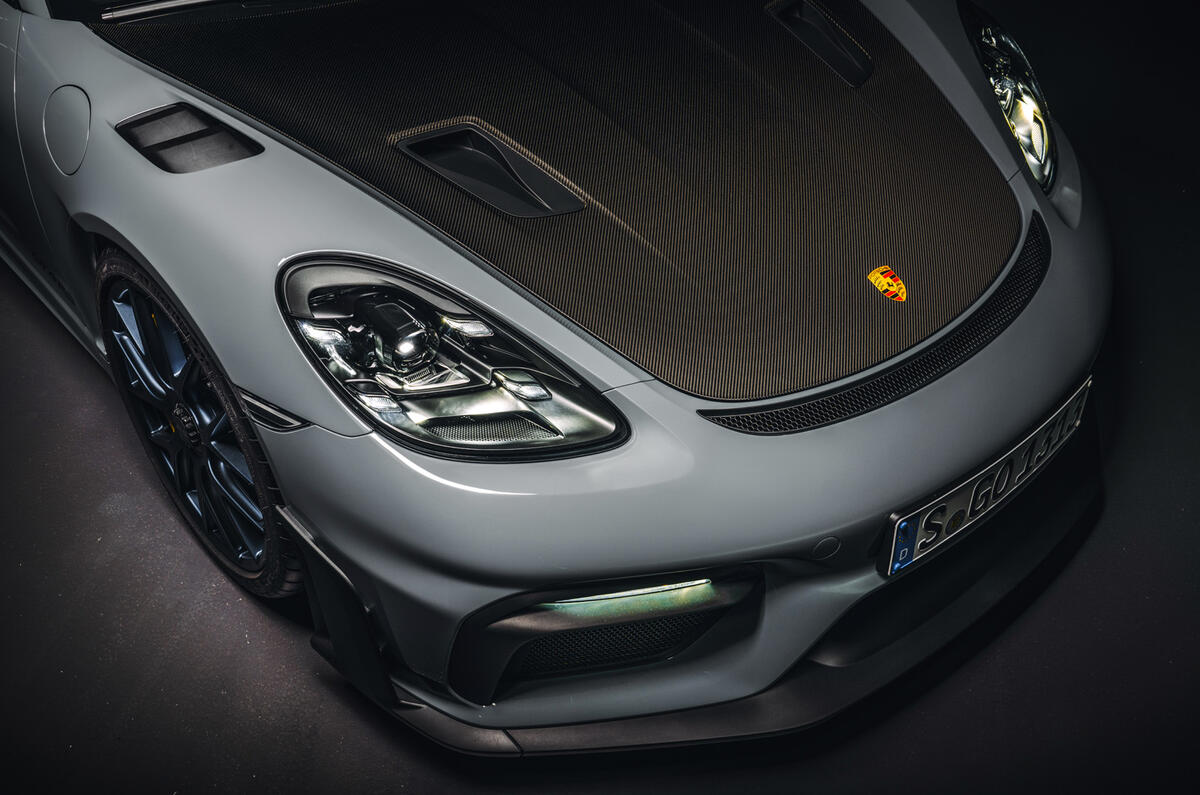 2021 porsche cayman gt4 rs 87