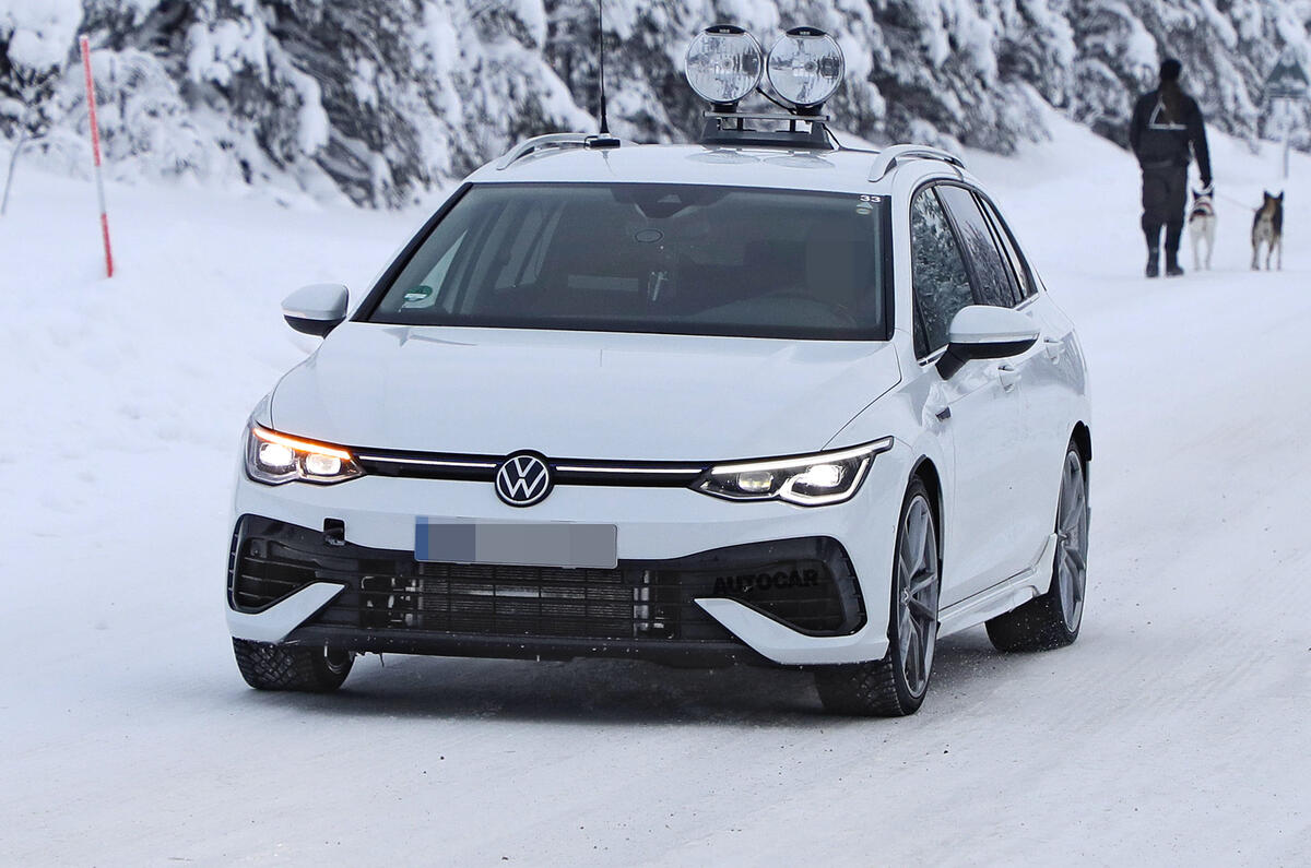 2021 Volkswagen Golf R Estate Mule36 2021 Volkswagen Golf R Estate Mule36