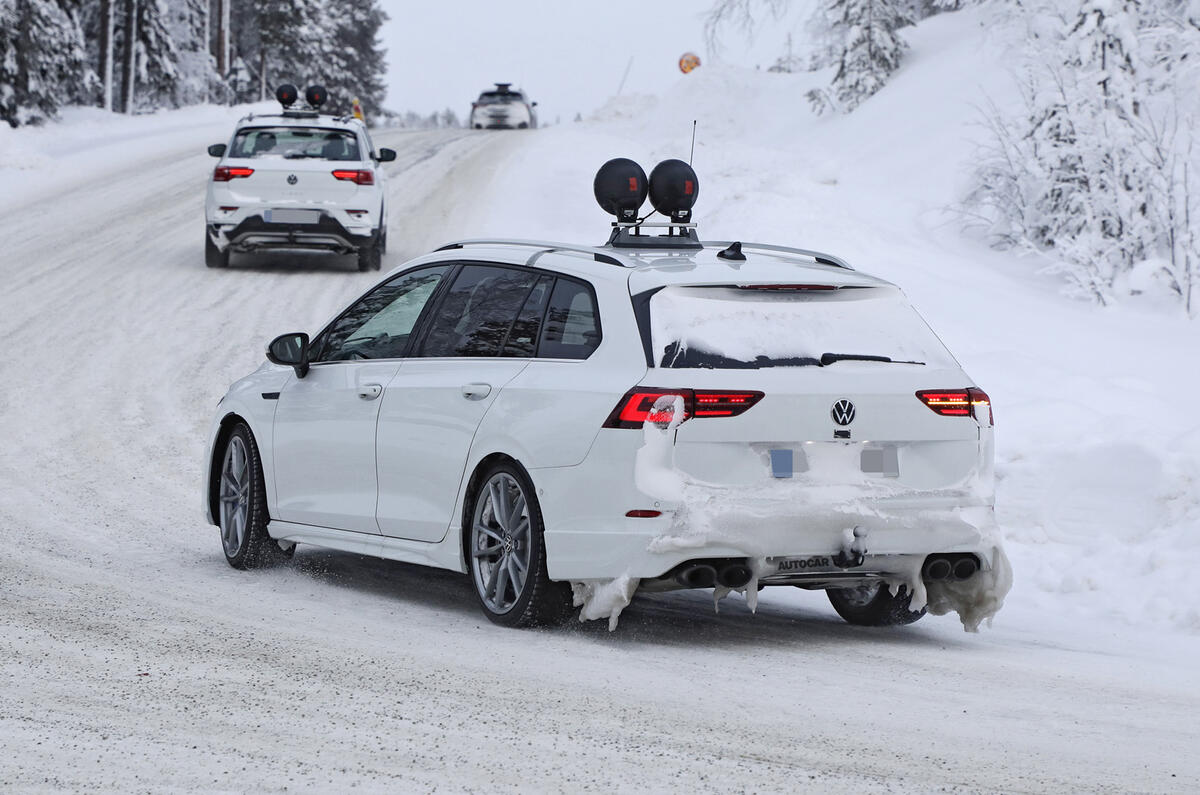 2021 Volkswagen Golf R Estate Mule59 2021 Volkswagen Golf R Estate Mule59