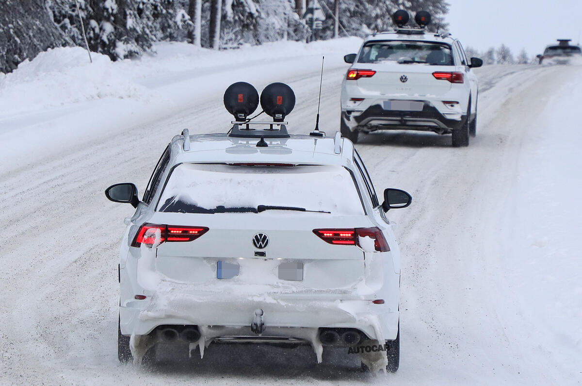 2021 Volkswagen Golf R Estate Mule66 2021 Volkswagen Golf R Estate Mule66