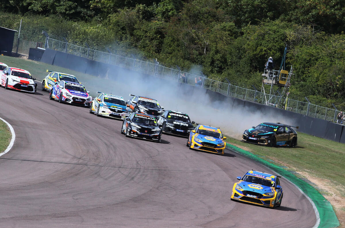 2022 BTCC Thruxton Cook spin 2022 BTCC Thruxton Cook spin