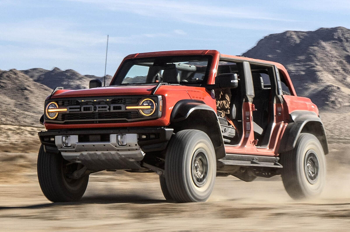 2022 Ford Bronco Raptor 03
