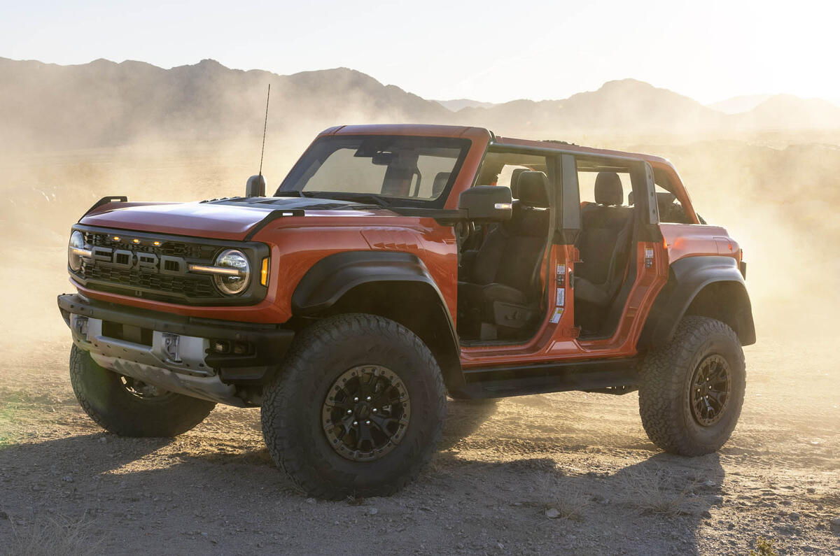 2022 Ford Bronco Raptor 09