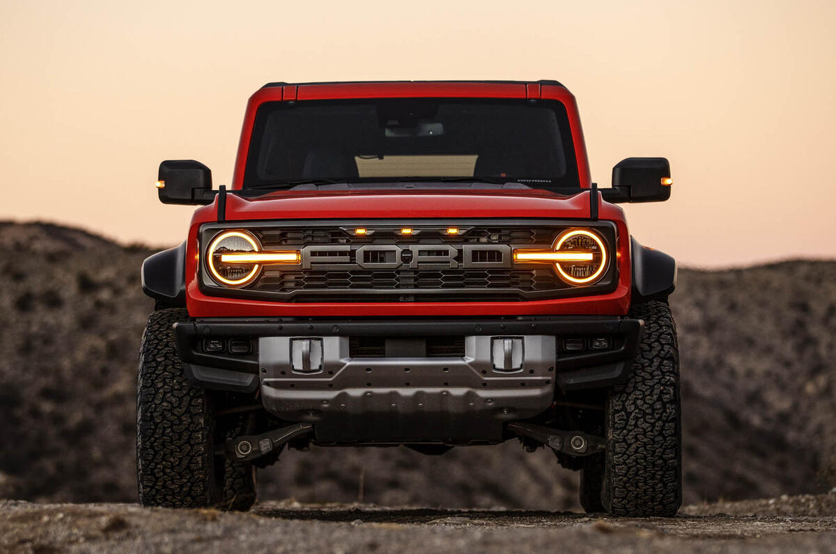 2022 Ford Bronco Raptor 18
