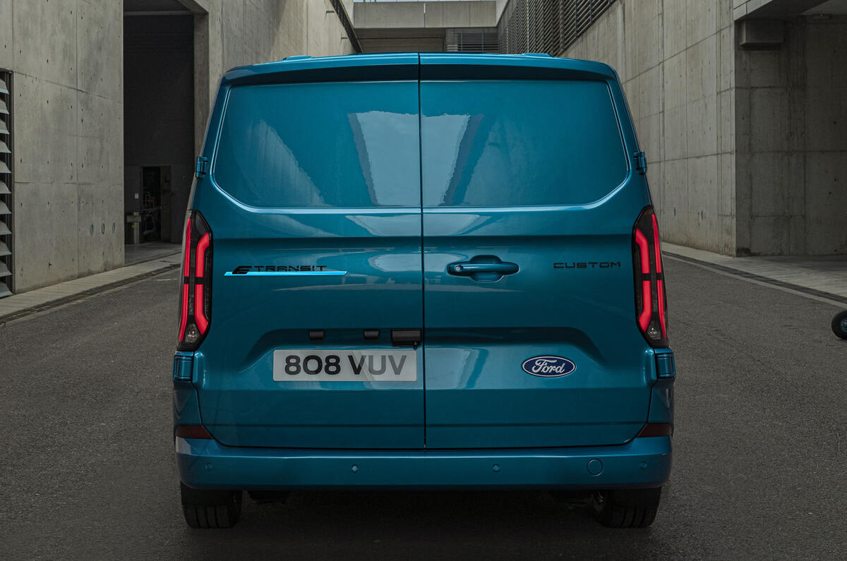 2022 FORD E TRANSIT CUSTOM 06 2022 FORD E TRANSIT CUSTOM 06