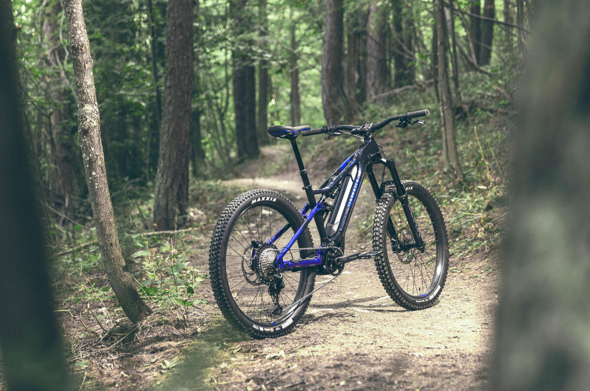 2022 YAM YDX MORO EU BSM6 STA 003 03 preview 2022 YAM YDX MORO EU BSM6 STA 003 03 preview