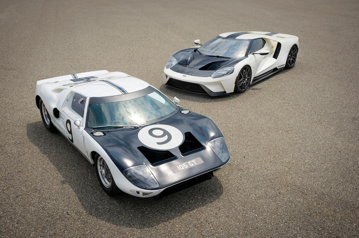 2022FordGT’64HeritageEditionand1964FordGTprototype 02 2022FordGT’64HeritageEditionand1964FordGTprototype 02
