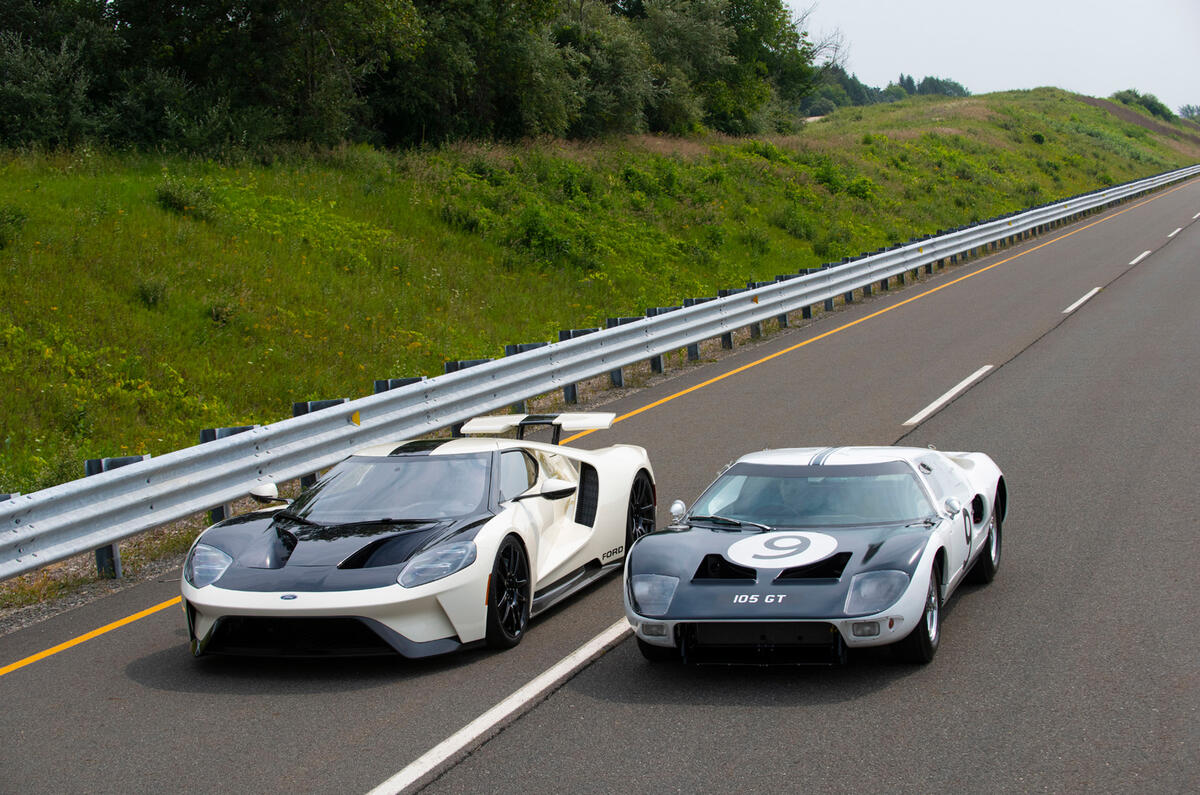 2022FordGT’64HeritageEditionand1964FordGTprototype 06 2022FordGT’64HeritageEditionand1964FordGTprototype 06