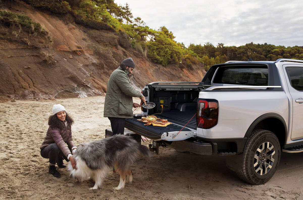 2023 Ford Ranger PHEV rear beach 2023 Ford Ranger PHEV rear beach