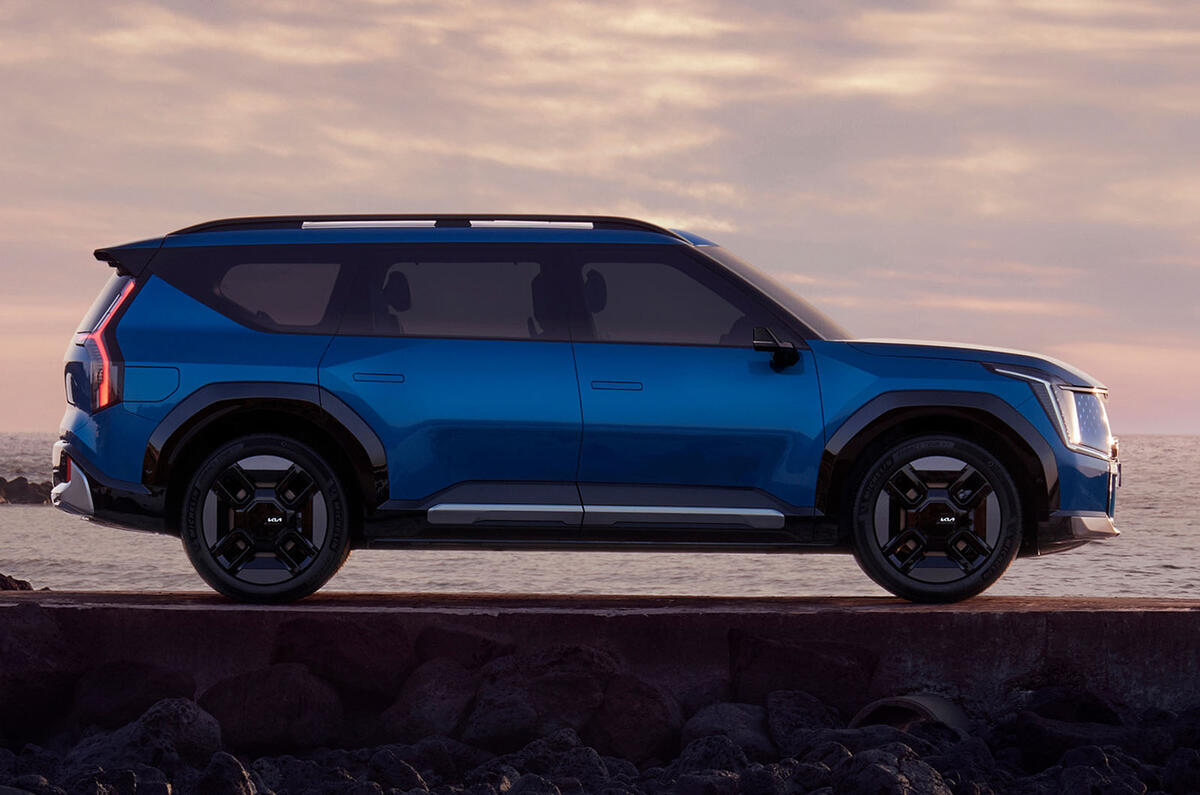 2023 Kia EV9 GT Line revealed 1 2023 Kia EV9 GT Line revealed 1