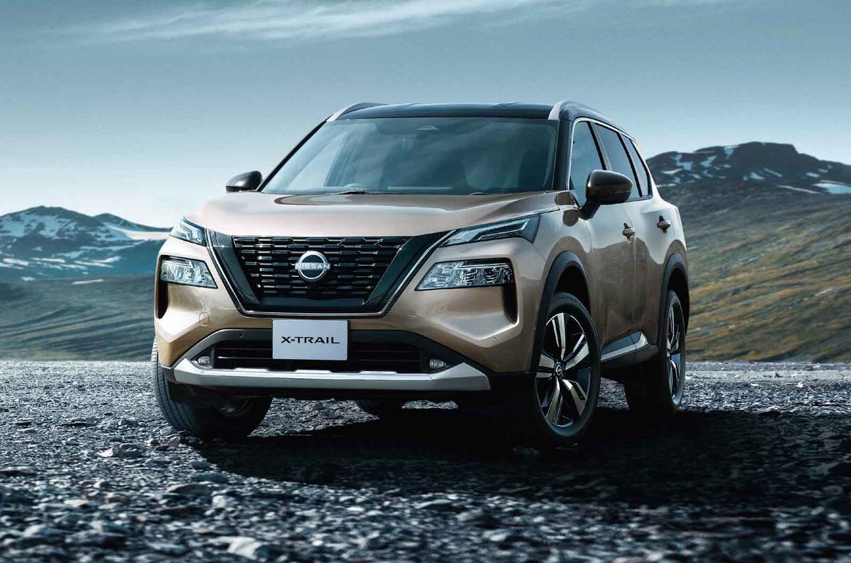 2023 Nissan X trail reveal bronze outside front 2023 Nissan X trail reveal bronze outside front