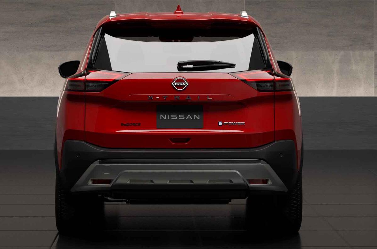 2023 Nissan X trail reveal red studio rear 2023 Nissan X trail reveal red studio rear