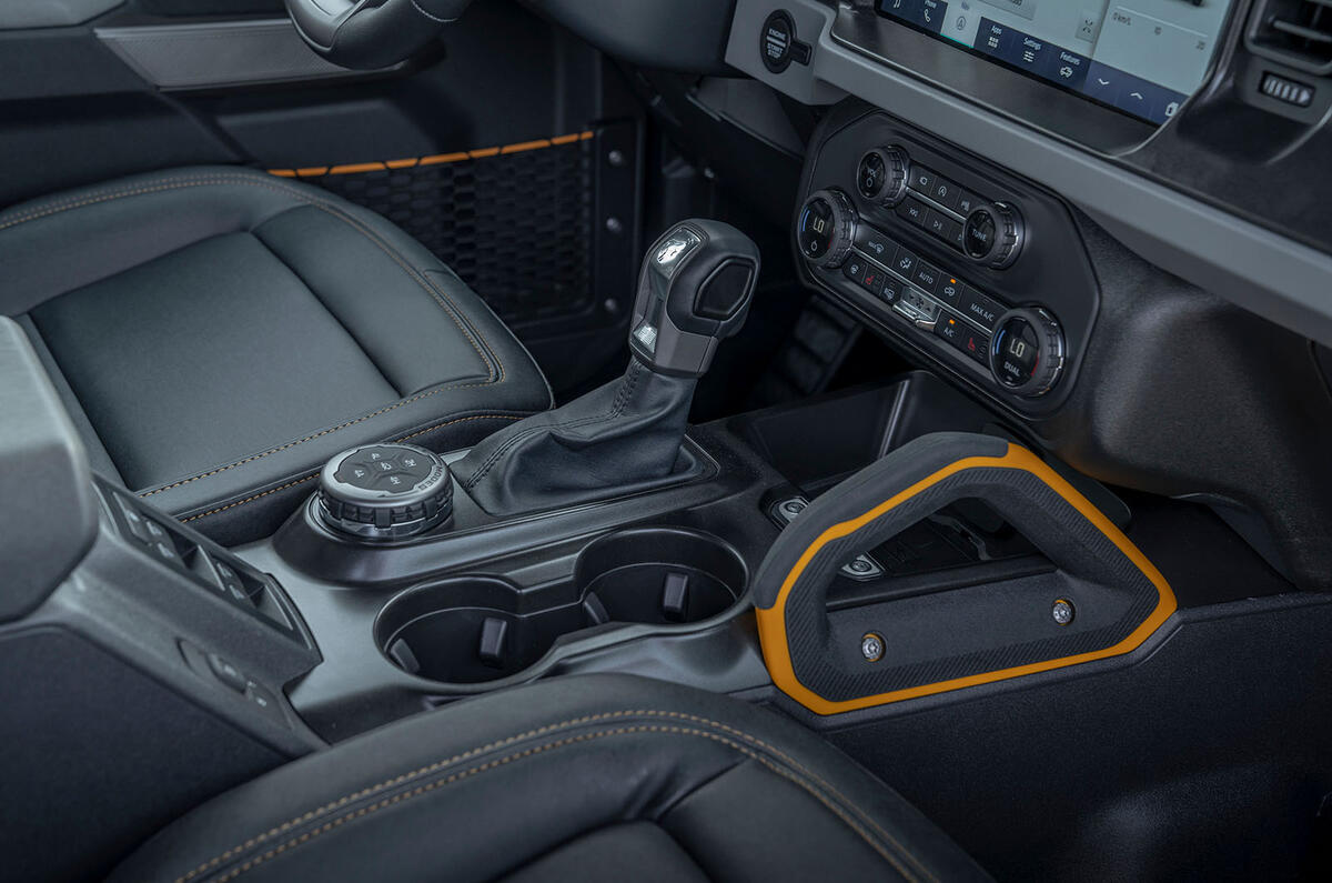 2023 Ford Bronco Badlands interior centre console 2023 Ford Bronco Badlands interior centre console