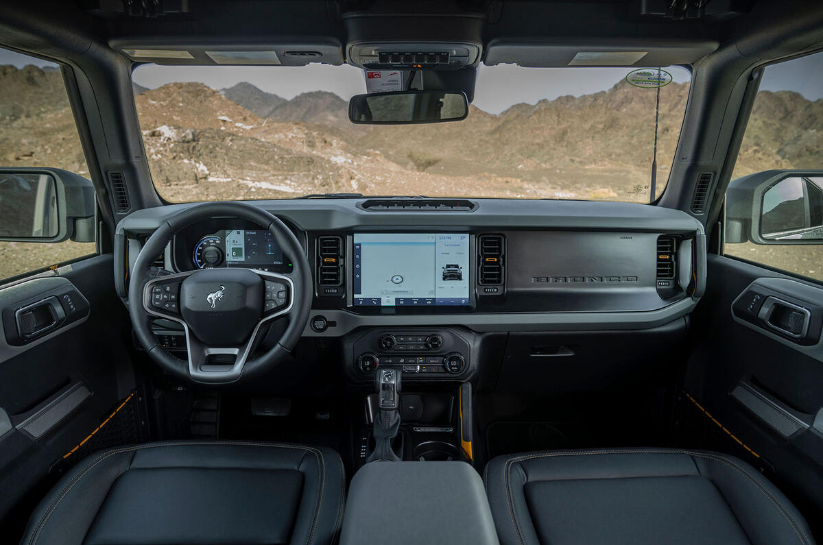 2023 Ford Bronco Badlands interior 2023 Ford Bronco Badlands interior