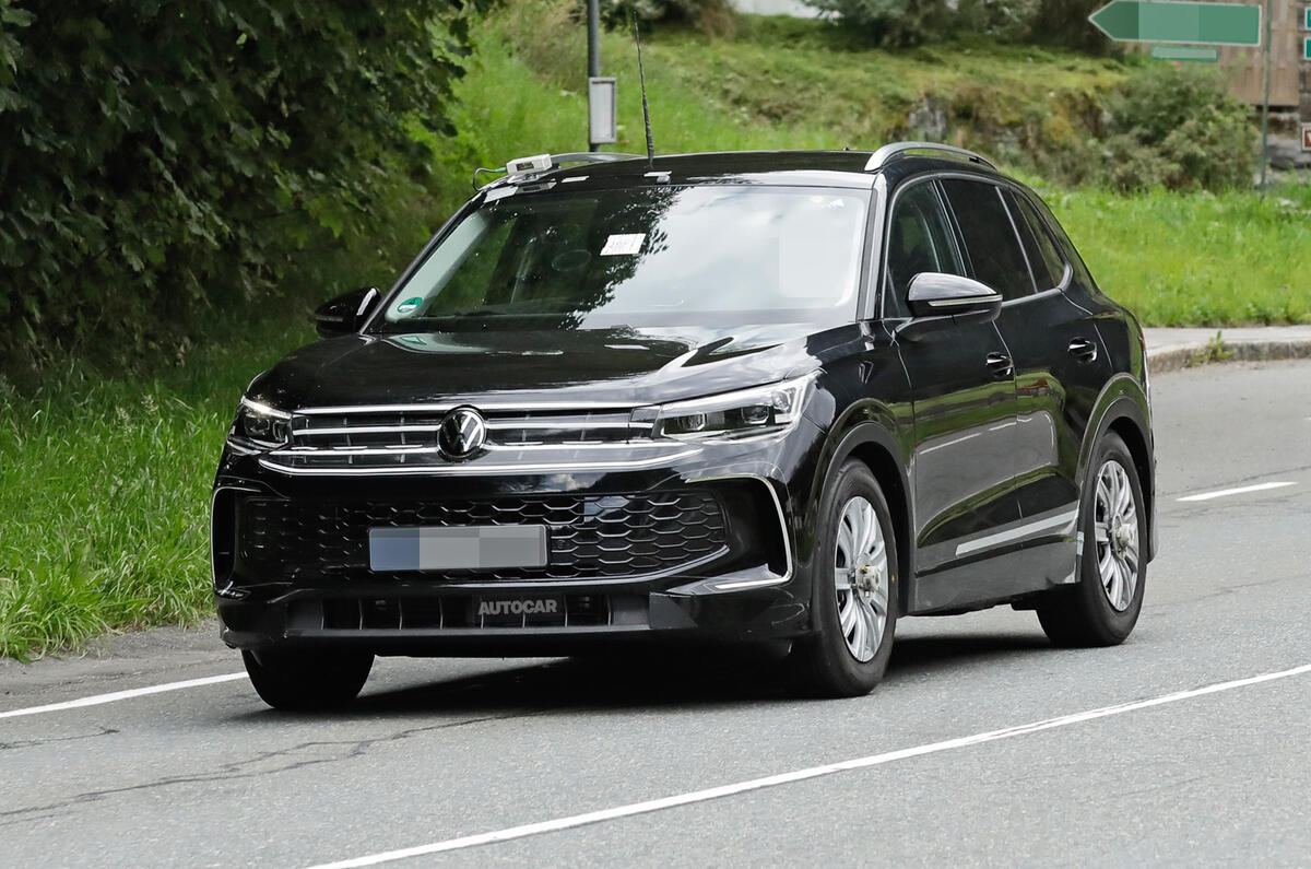 2023 Volkswagen Tiguan testing 2  2023 Volkswagen Tiguan testing 2