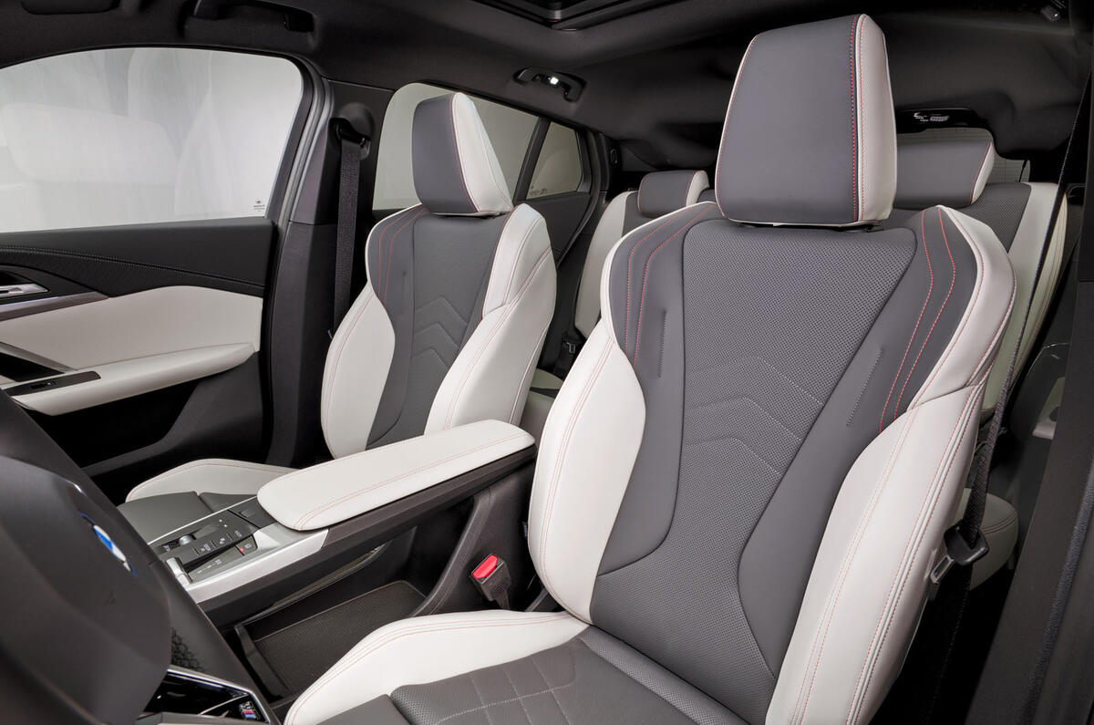 2024 BMW iX2 front seats 2024 BMW iX2 front seats