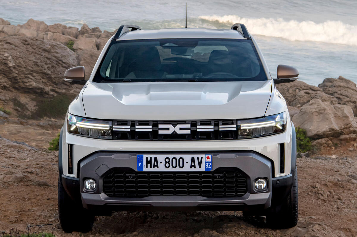 2024 Dacia Duster Extreme front 2024 Dacia Duster Extreme front