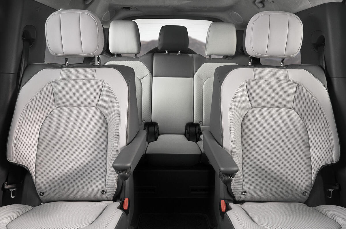 2024 Land Rover Defender refresh interior rear 2024 Land Rover Defender refresh interior rear