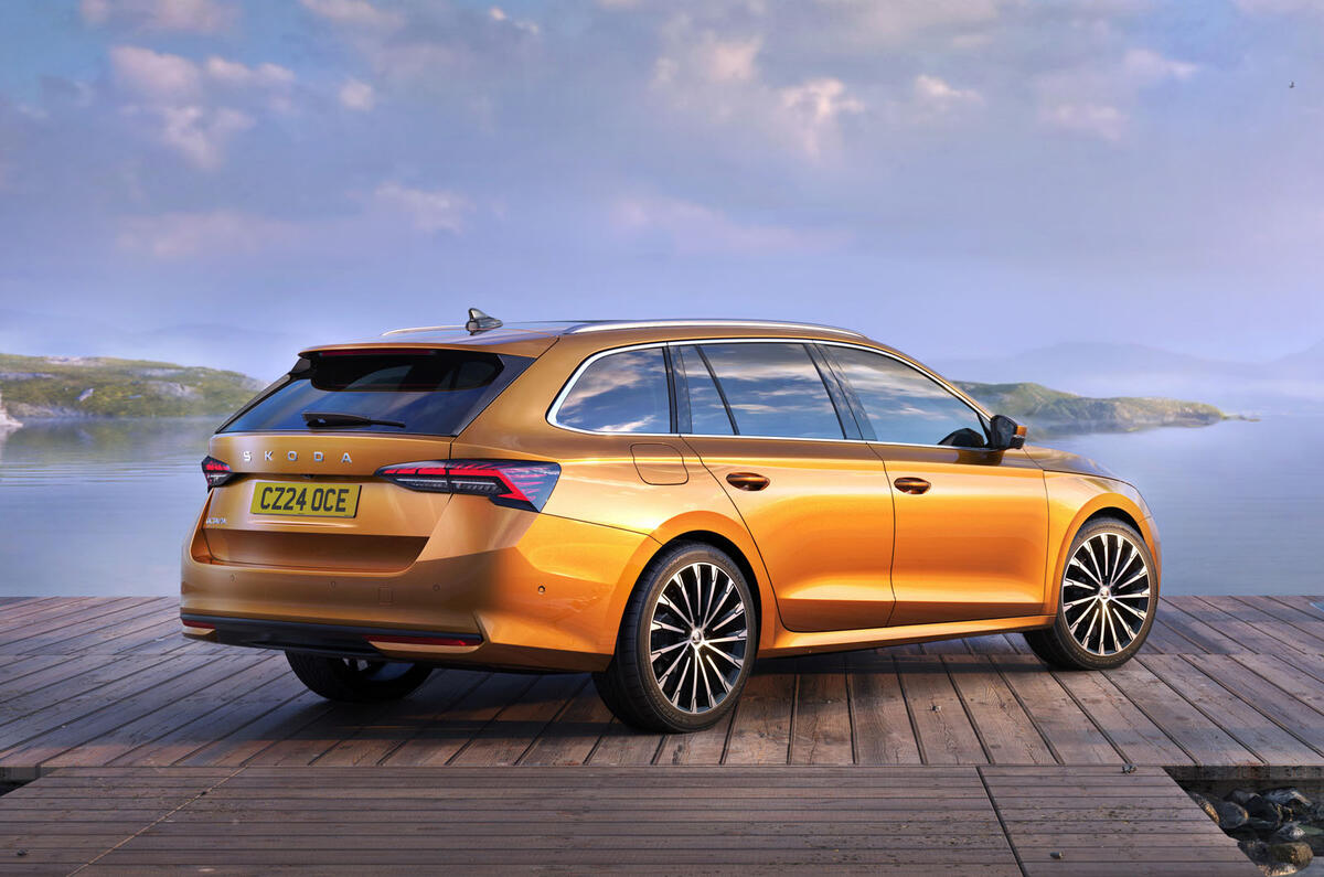 2024 Skoda Octavia reveal estate rear