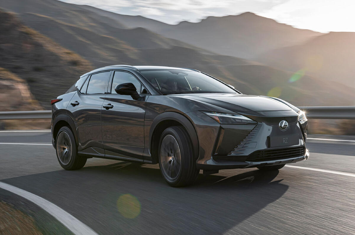 2024 Lexus RZ front right